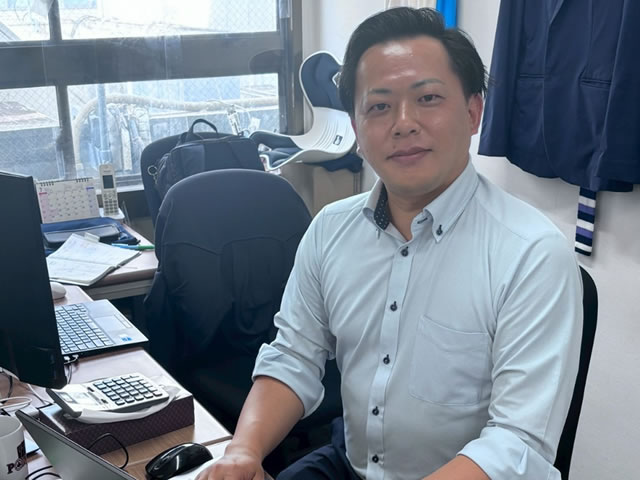 事務局新メンバーの岩谷さん