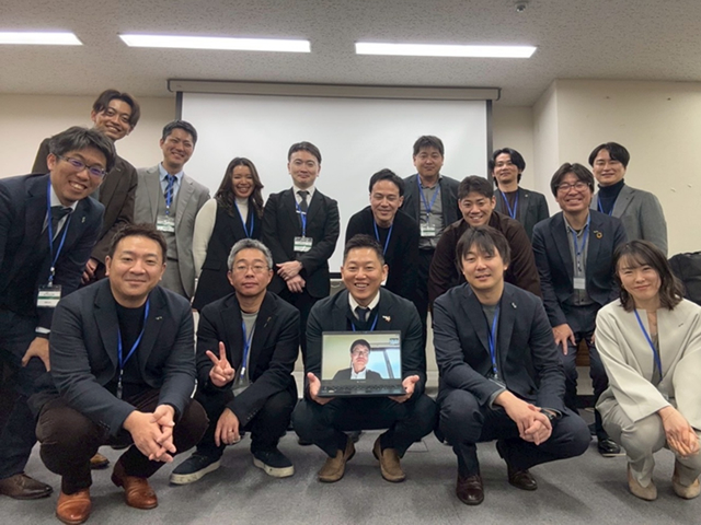 青年部総会の参加者集合写真