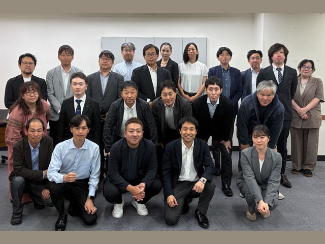 関東ブロック会参加者の集合写真
